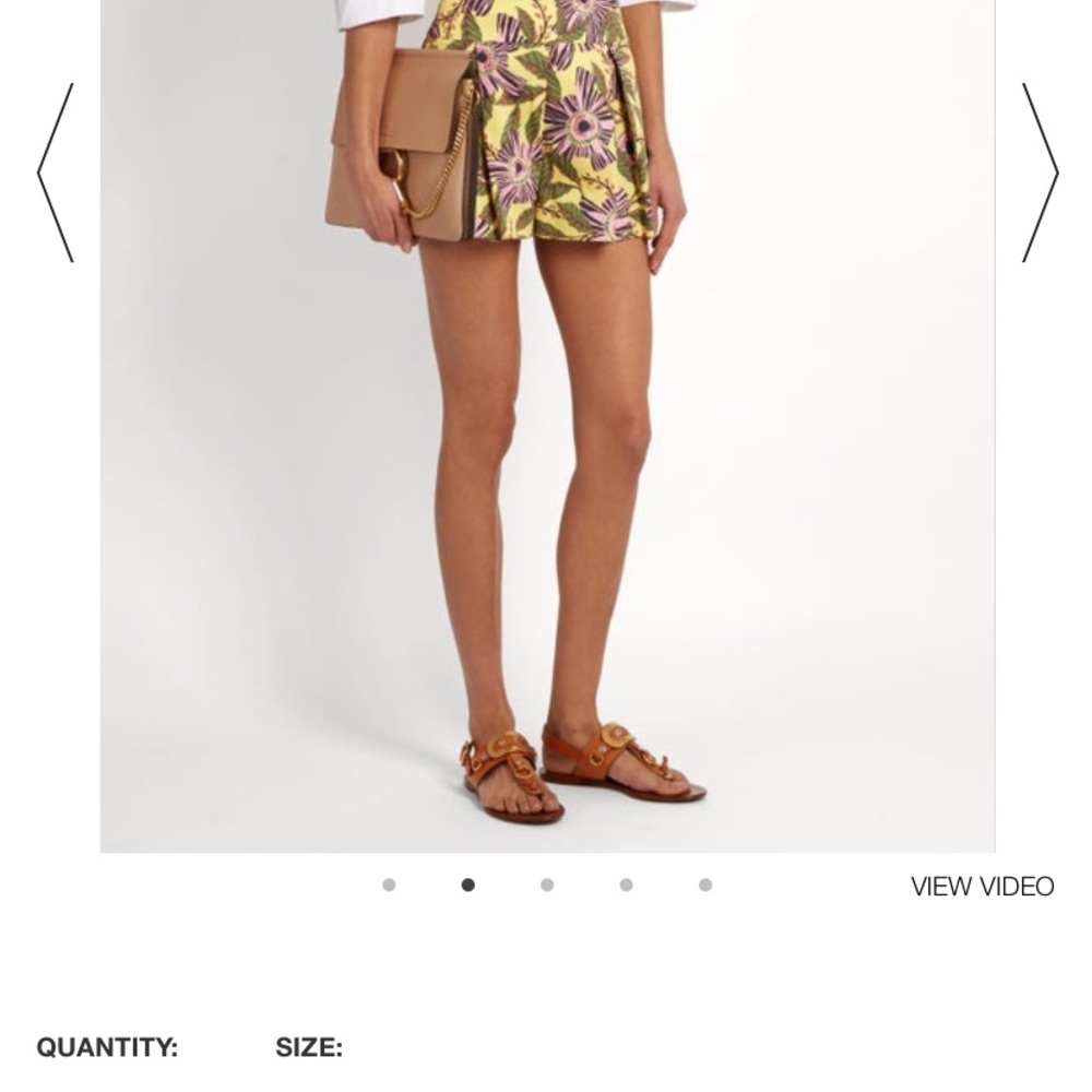 RedValentino Graphic Print Shorts - EU sz 36